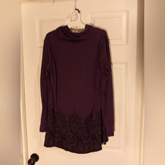 NWT Purple Medium Miusel Top - Picture 5 of 6